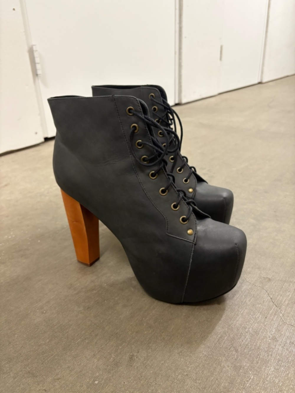 Jeffrey Campbell Lita platform lace-up boots - Picture 2 of 8